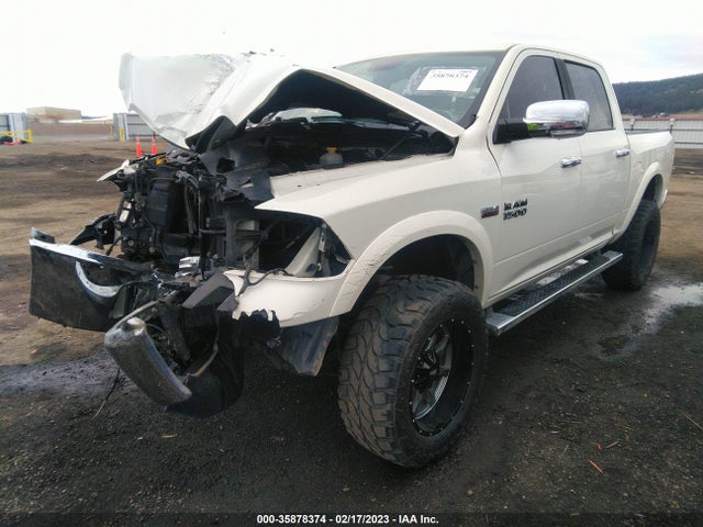 RAM 1500 Laramie 2016 1C6RR7NT7GS395650 Image 2