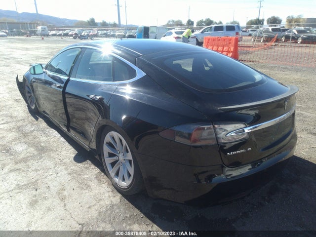 Tesla Model S 70 Kwh 2016 5YJSA1E15GF172369 Image 4