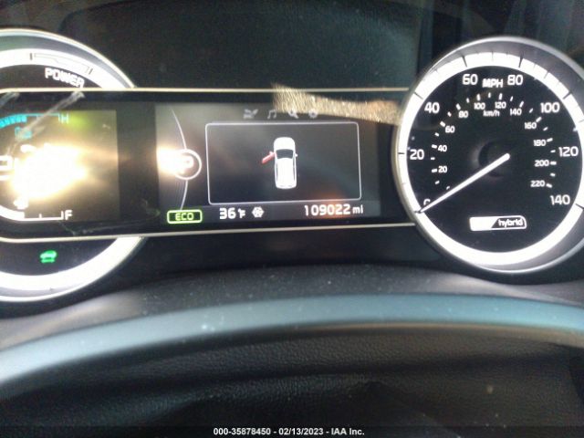 KNDCB3LC0H5062656 KIA NIRO LX