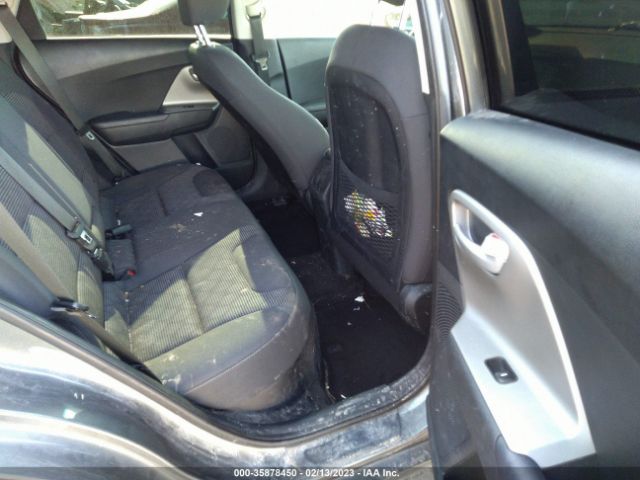 KNDCB3LC0H5062656 KIA NIRO LX