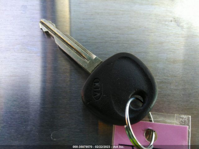 KNAFU4A23C5598319 KIA FORTE EX
