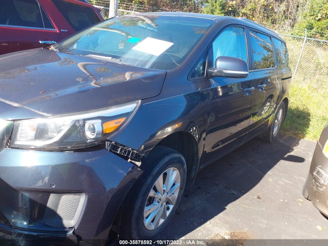 KIA SEDONA LX 2016 KNDMB5C18G6208812 Image 2