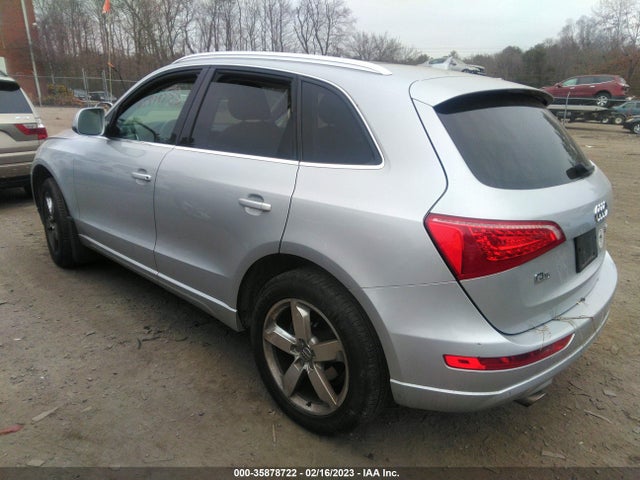 Audi Q5 2010 WA1VKAFP2AA045702 Image 3