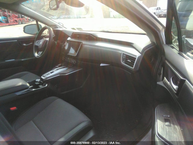 2018 Honda Clarity, VIN: JHMZC5F16JC013703