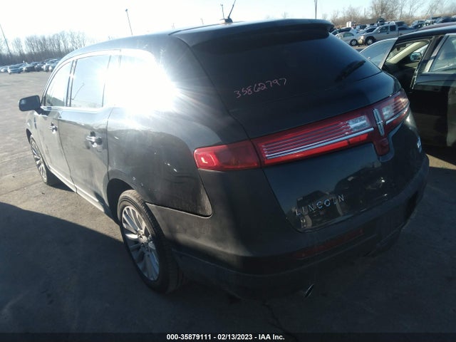 Lincoln MKT 2010 2LMHJ5AR3ABJ20708 Image 4