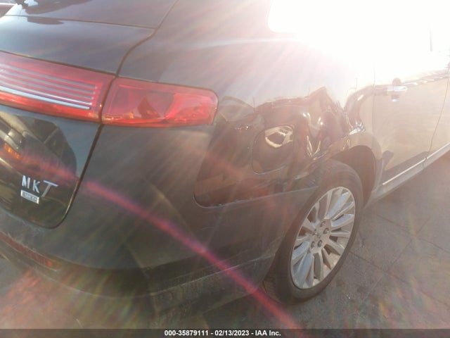 Lincoln MKT 2010 2LMHJ5AR3ABJ20708 Image 7