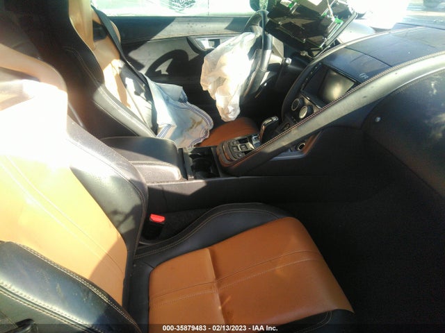 2016 Jaguar F-TYPE, VIN: SAJWJ6HL1GMK27601