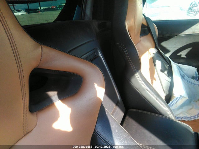 2016 Jaguar F-TYPE, VIN: SAJWJ6HL1GMK27601