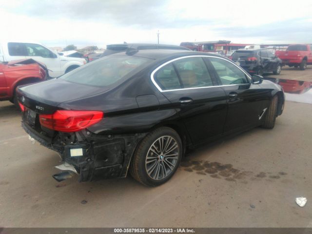 BMW 5 Series 530i 2017 WBAJA5C38HG897640 Image 4