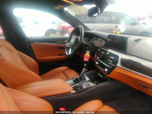 BMW 5 Series 530i 2017 WBAJA5C38HG897640 Image 5