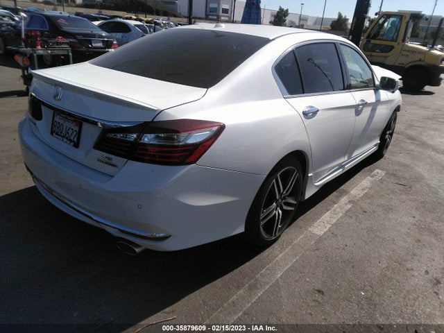 35879609 :رقم المزاد ، 1HGCR3F90GA027568 vin ، 2016 Honda Accord Sedan Touring مزاد بيع