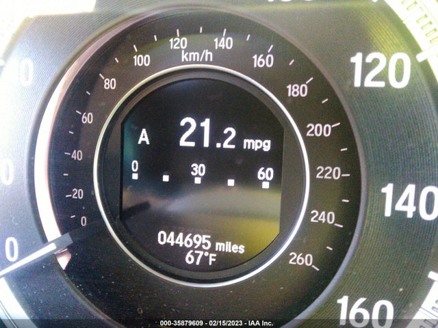 35879609 :رقم المزاد ، 1HGCR3F90GA027568 vin ، 2016 Honda Accord Sedan Touring مزاد بيع