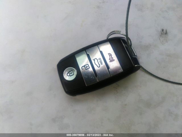 3KPA24AD1NE495590 KIA RIO S