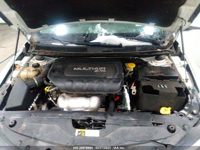 Chrysler 200 Limited 2016 1C3CCCAB2GN153244 Image 10