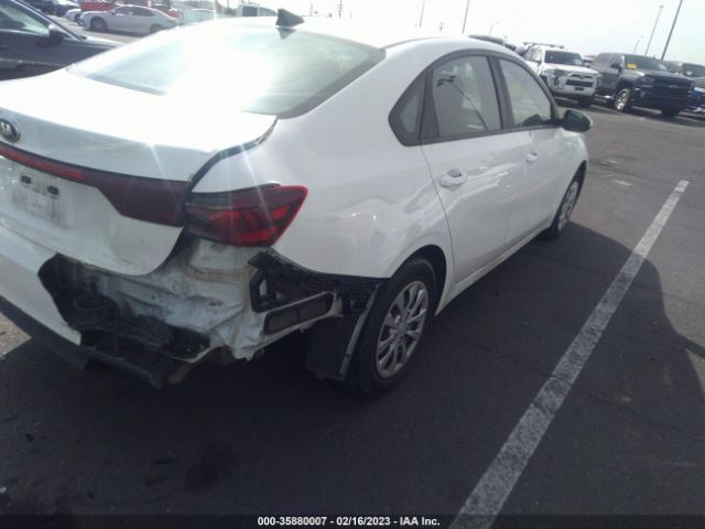 3KPF24AD8KE099724 KIA FORTE FE