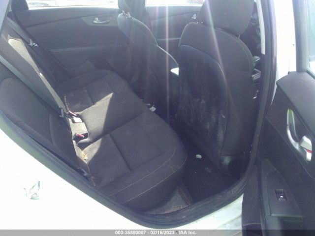 3KPF24AD8KE099724 KIA FORTE FE