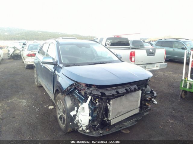 KNDCT3LE8P5061218 KIA NIRO SX