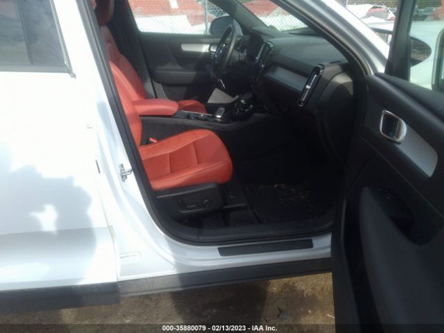 YV4162UK6L2185123 Volvo Xc40 Momentum