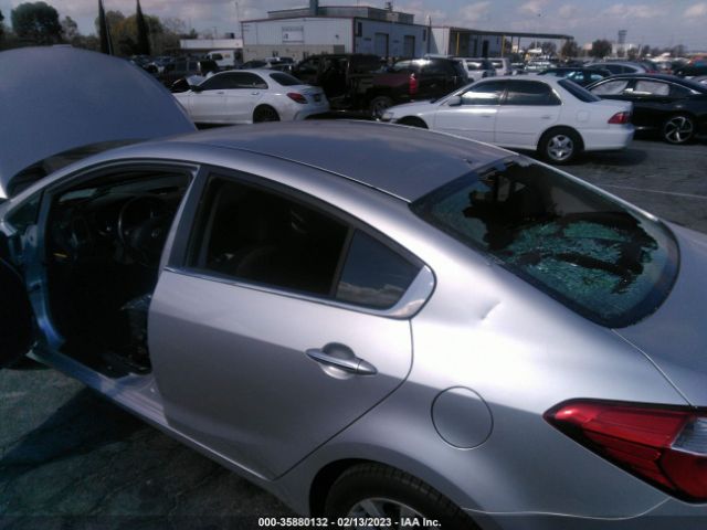 KNAFX4A81E5092874 KIA FORTE EX