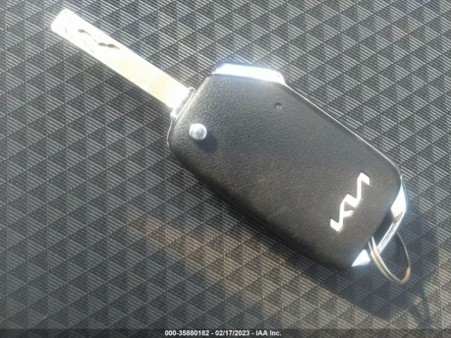 KNDJ23AU0N7832003 KIA SOUL LX