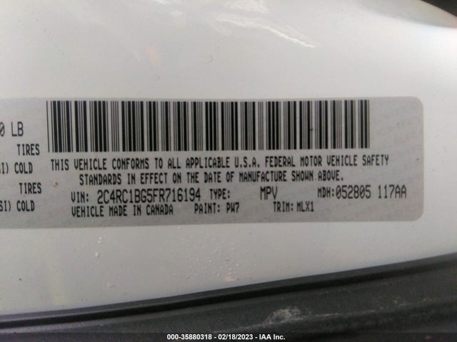 2015 Chrysler Town & Country, VIN: 2C4RC1BG5FR716194
