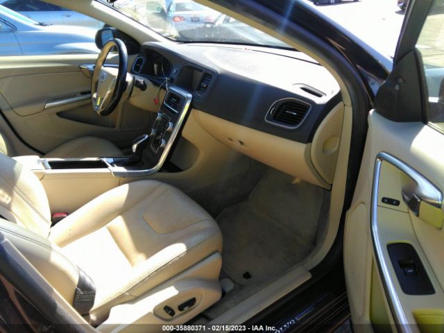 YV126MFJXF2361306 Volvo S60 T5 Drive-e