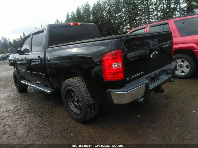 2011 CHEVROLET SILVERADO 1500 LT VIN: 3GCPCSE08BG194186