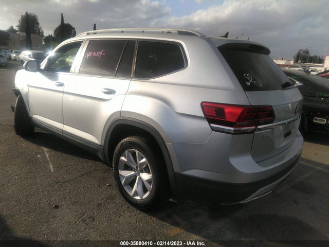2018 Volkswagen Atlas, VIN: 1V2CR2CA5JC568889