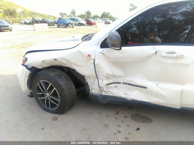 1C4RJFLG8HC612327 Jeep Grand Cherokee Trailhawk