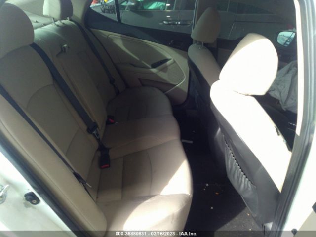 KNAGM4A71F5544229 KIA Optima Lx