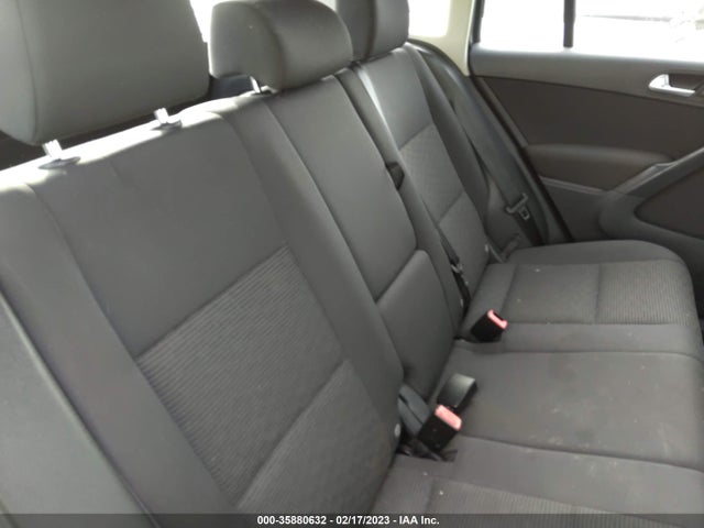 2015 Volkswagen Tiguan, VIN: WVGBV7AX4FW554173