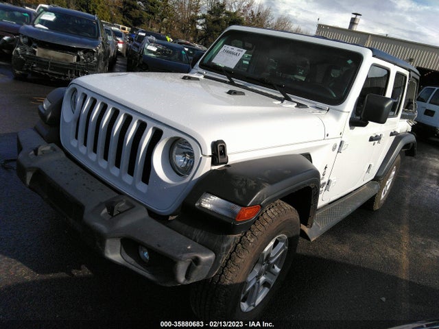 1C4HJXDG8JW147522 Jeep Wrangler Unlimited Sport S