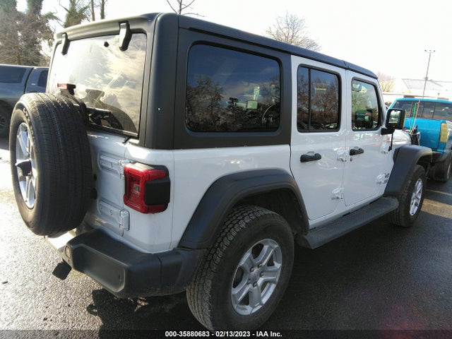 1C4HJXDG8JW147522 Jeep Wrangler Unlimited Sport S