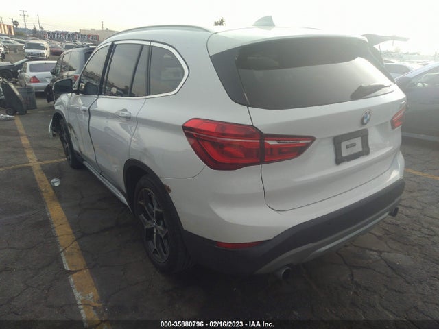 2017 BMW X1, VIN: WBXHT3C34H5F86580
