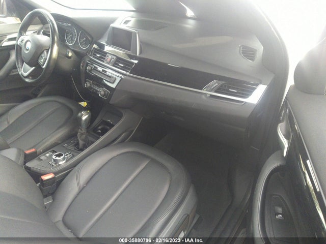 2017 BMW X1, VIN: WBXHT3C34H5F86580