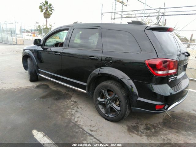 3C4PDDGG6KT785319 Dodge Journey Crossroad