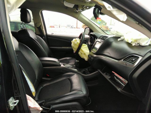 3C4PDDGG6KT785319 Dodge Journey Crossroad