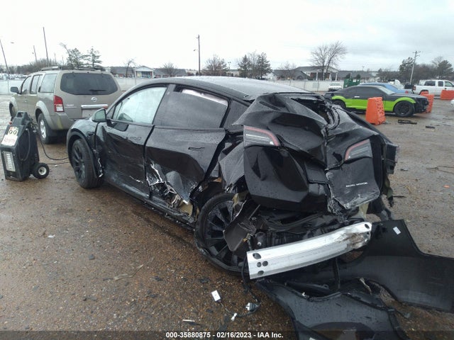 Tesla Model Y Long Range 2023 7SAYGDEEXPA052466 Image 3