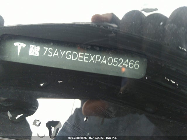 Tesla Model Y Long Range 2023 7SAYGDEEXPA052466 Image 9
