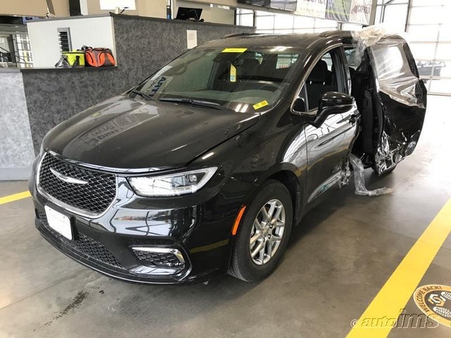 Chrysler Pacifica Touring 2022 2C4RC1FG8NR168751 Image 14