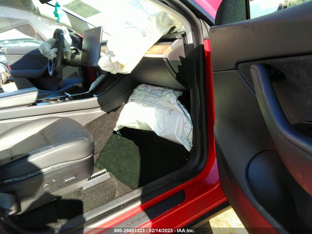 Tesla Model Y Long Range 2021 5YJYGDEE1MF087067 Image 6