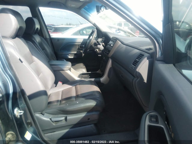 2006 HONDA PILOT EX-L WITH RES VIN: 5FNYF28616B048610