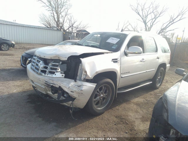 Cadillac Escalade 2007 1GYEC638X7R389537 Image 2