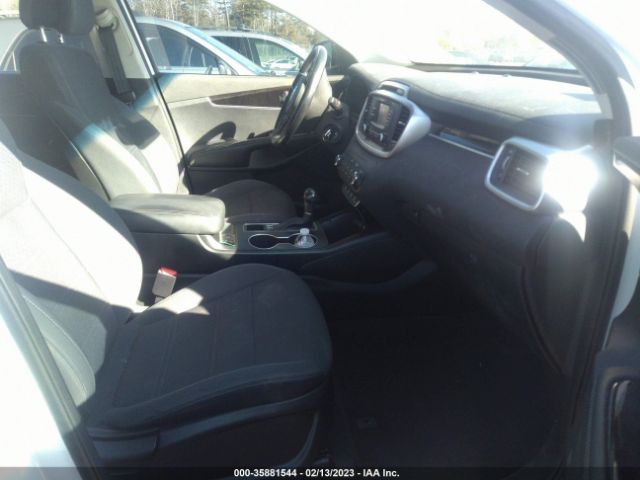 5XYPGDA31GG148513 KIA SORENTO LX