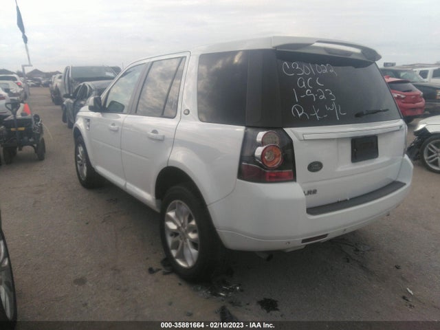 Land Rover LR2 2014 SALFR2BG7EH395852 Image 4