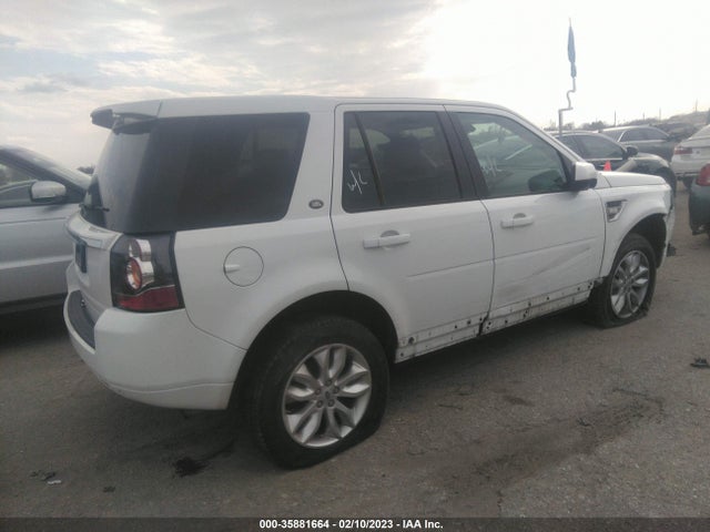 Land Rover LR2 2014 SALFR2BG7EH395852 Image 5