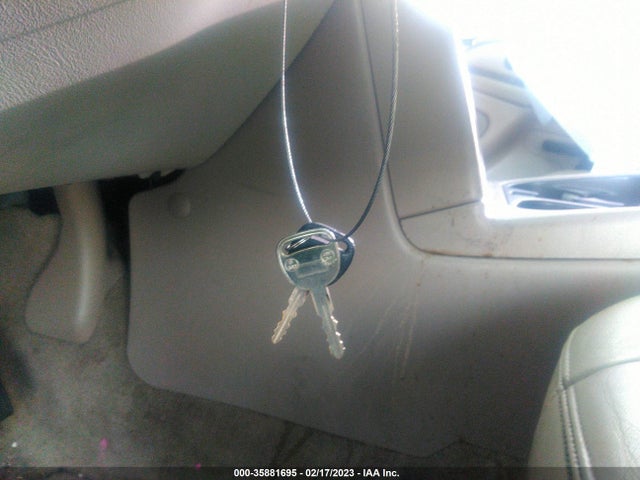 GMC YUKON SLT 2006 1GKEK13Z46R130078 Image 3