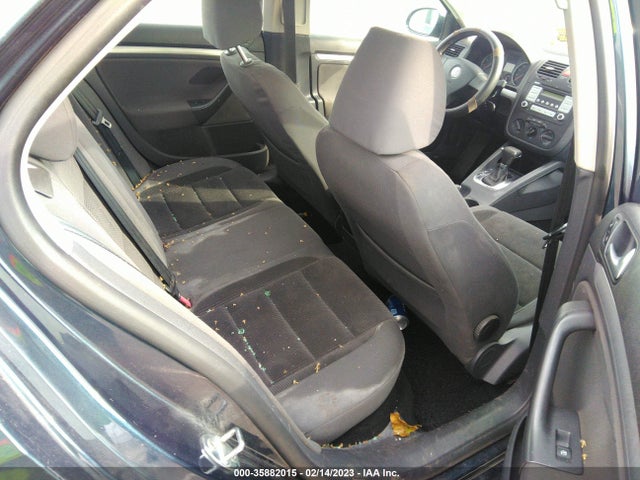 3VWJM71K39M096764 Volkswagen Jetta Sedan S