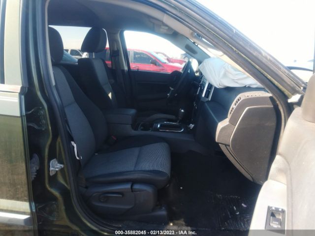 1J8GR48K88C144304 Jeep Grand Cherokee Laredo