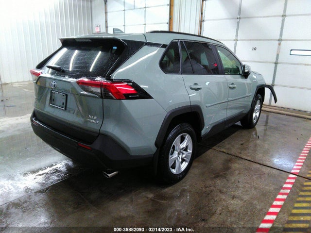2021 Toyota RAV4, VIN: JTMRWRFV8MD125971